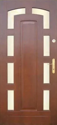 Drzwi drewniane zewnętrzne ocieplane w kolorze sapeli/brunat z podłużną pionową płyciną na środku i szybami wokół niej (po bokach i od góry).